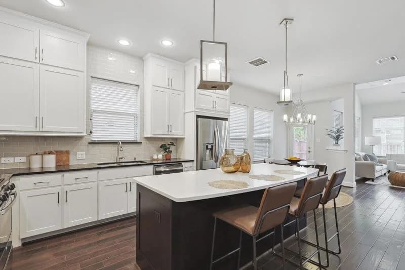 Home staging project 13
