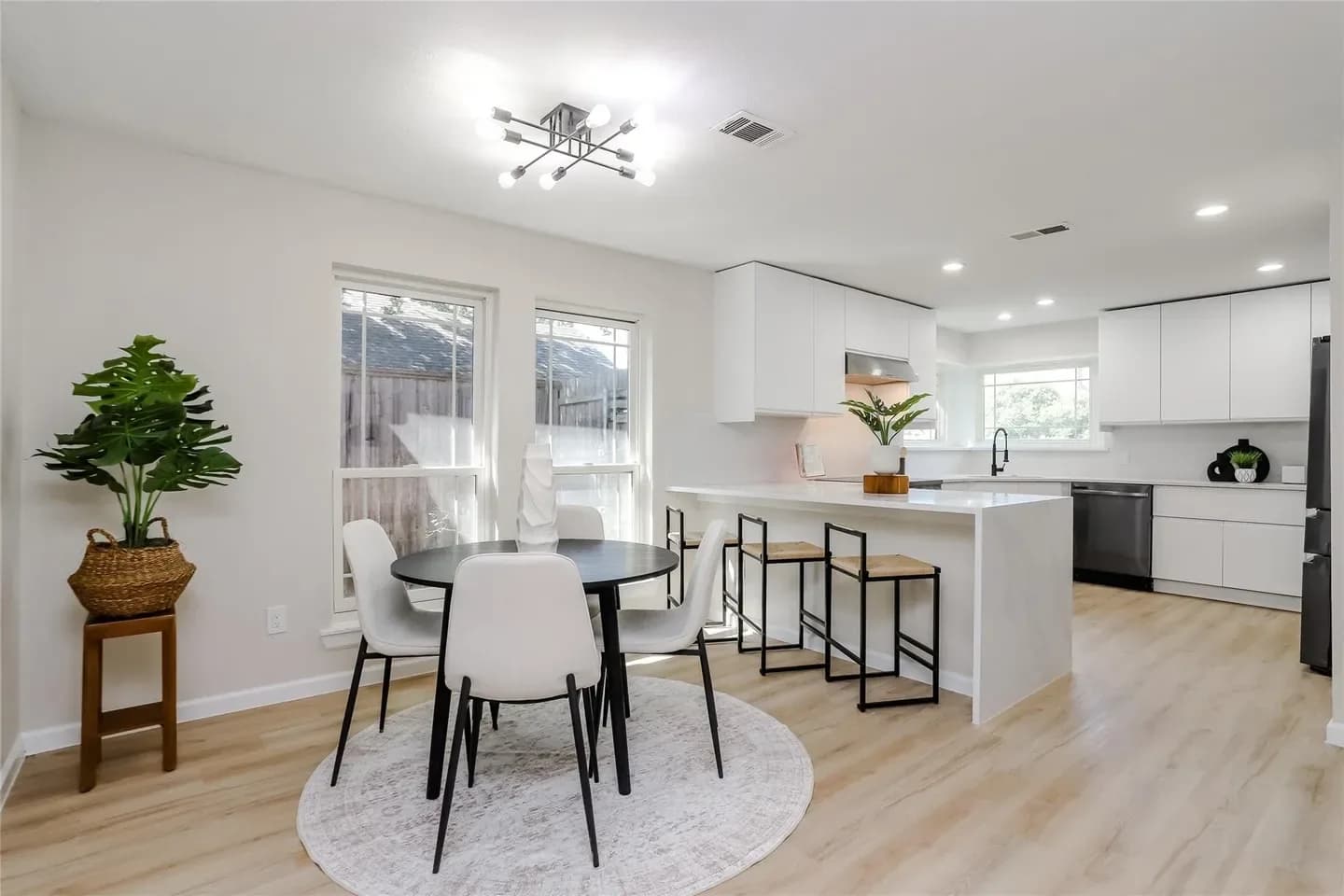 Home staging project 56